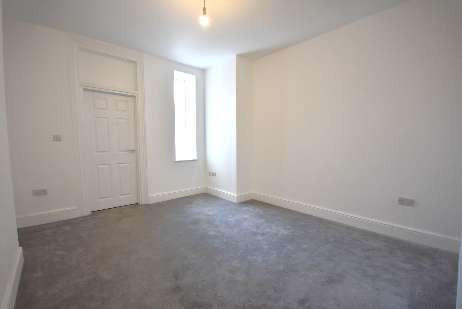 33a Windsor Terrace, Penarth, CF64 1AB